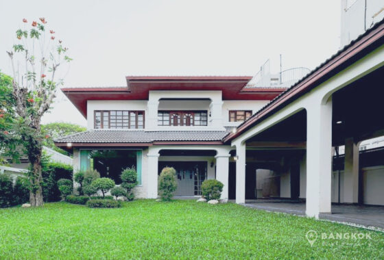 SALE ขายบ้านเดี่ยว 5 ห้องนอน ปุณณวิถี BTS punnawithi BTS Detached 5 bed 4 bath house