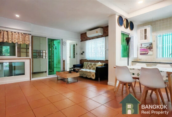 RENT Sammakorn Village หมู่บ้านสัมมากร รามคําแหง Ramkhamhaeng 2 bed 3 bath apartment patio garden