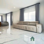 RENT New Detached House เศรษฐสิริ เสรีไทย Setthasiri Serithai 4 bed 4 bath in secure village