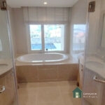 RENT ดิ เอ็มไพร์ เพลซ The Empire Place Condominium Sathorn 3 bed 4 bath private pool walk BTS