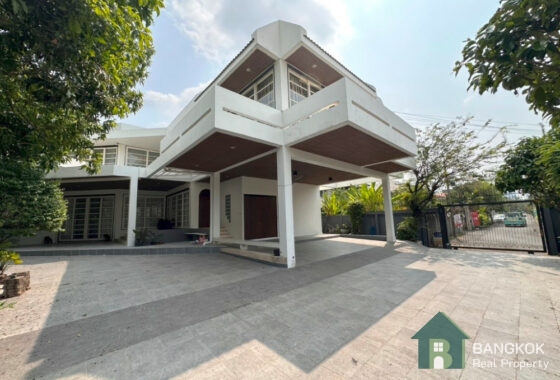 RENT ให้เช่าบ้านเดี่ยวหลังใหญ่พระโขนง Phra Khanong detached house 4 bed Bangkok Prep