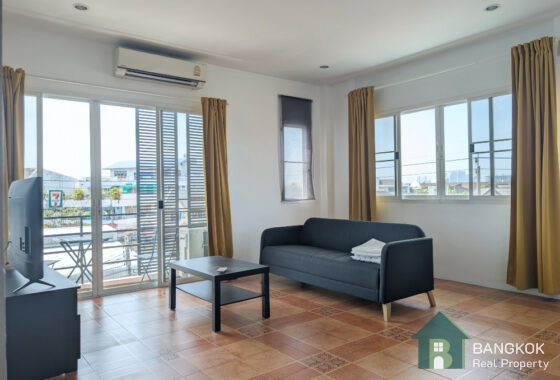 RENT-ให้เช่าอพาร์ทเมนต์ หมู่บ้านสัมมากร Sammakorn-Village-Ramkhamhaeng-large 2 bed 2 bath apartment