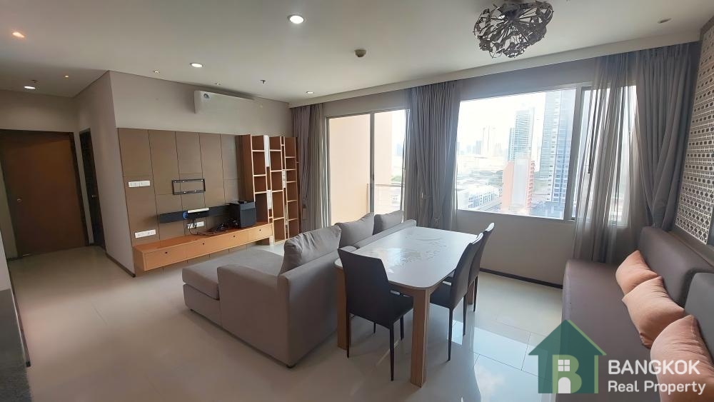 RENT Villa Sathorn Condo วิลล่า สาทร Spacious 2 bed 2 bath ICON Siam View walk to BTS