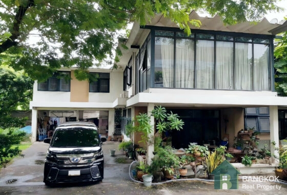 Rent ให้เช่าบ้านเดี่ยวในอุดมสุข เพื่อการพาณิชย์ Udomsuk detached 5 bed house office homeoffice commercial use