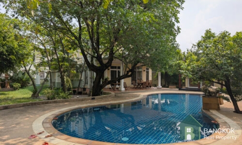 SALE บ้าน ลาดพร้าว Baan Ladprao Village Detached house Compound 3 buildings 4 bed 4 bath private swimming pool