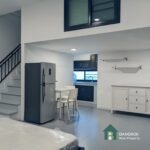 RENT หมู่บ้านสัมมากร รามคำแหง Modern 1 bed 2 bath apartment sammakorn Village