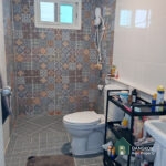 RENT หมู่บ้านสัมมากร รามคำแหง Sammakorn Village 2+1 bed 2 bath apartment with Lake View