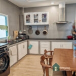 RENT หมู่บ้านสัมมากร รามคำแหง Sammakorn Village 2+1 bed 2 bath apartment with Lake View