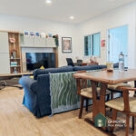 RENT หมู่บ้านสัมมากร รามคำแหง Sammakorn Village 2+1 bed 2 bath apartment with Lake View