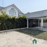 RENT Sammakorn Village Ramkhamhaeng Detached Renovated house 3 bed 1 study with private Swimming Pool