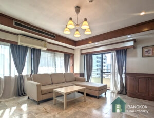 Saranjai Mansion | Spacious 3 Bed 2 bath walk to Nana BTS photo