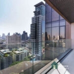 SALE วิตโตริโอ สุขุมวิท 39 Vittorio Sukhumvit 39 Luxury 2 bed 3 bath condo walk to BTS