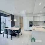 SALE วิตโตริโอ สุขุมวิท 39 Vittorio Sukhumvit 39 Luxury 2 bed 3 bath condo walk to BTS