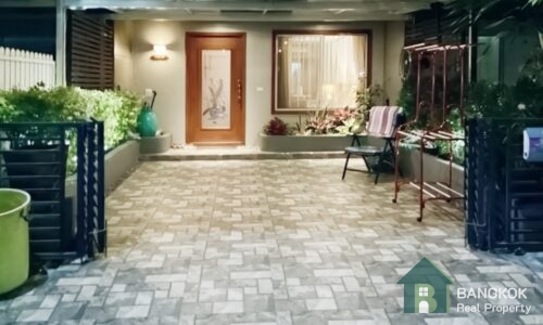 SALE หมู่บ้านทาวน์พลัส เกษตรนวมินทร์ Town Plus Kaset Nawamin Modern 3 bed townhouse