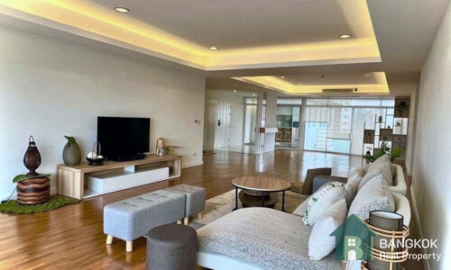 Condo Sale ลา คาสเคด คอนโดมิเนียม La Cascade Ekkamai Renovated 4 bed 3 bath terrace Investment