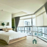 Condo Sale ลา คาสเคด คอนโดมิเนียม La Cascade Ekkamai Renovated 4 bed 3 bath terrace Investment