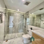 Condo Sale ลา คาสเคด คอนโดมิเนียม La Cascade Ekkamai Renovated 4 bed 3 bath terrace Investment
