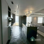 Condo Sale ไอคอน 1 Icon 1 Thonglor Condominium Renovated spacious 2 bed 2 bath