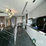 Condo Sale ไอคอน 1 Icon 1 Thonglor Condominium Renovated spacious 2 bed 2 bath