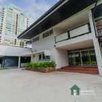 RENT Phrom Phong walk Asok BTS Detached house Commercial Home Office