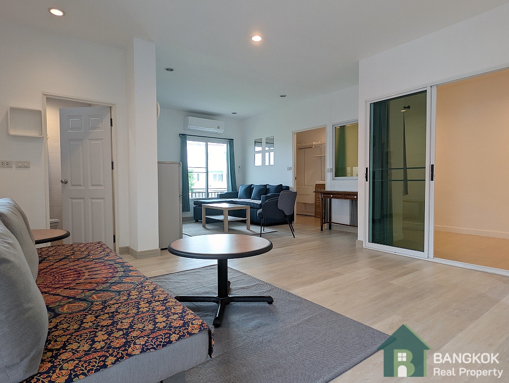 Rent Sammakorn Village 2 bed 1 study 2 bath apartment